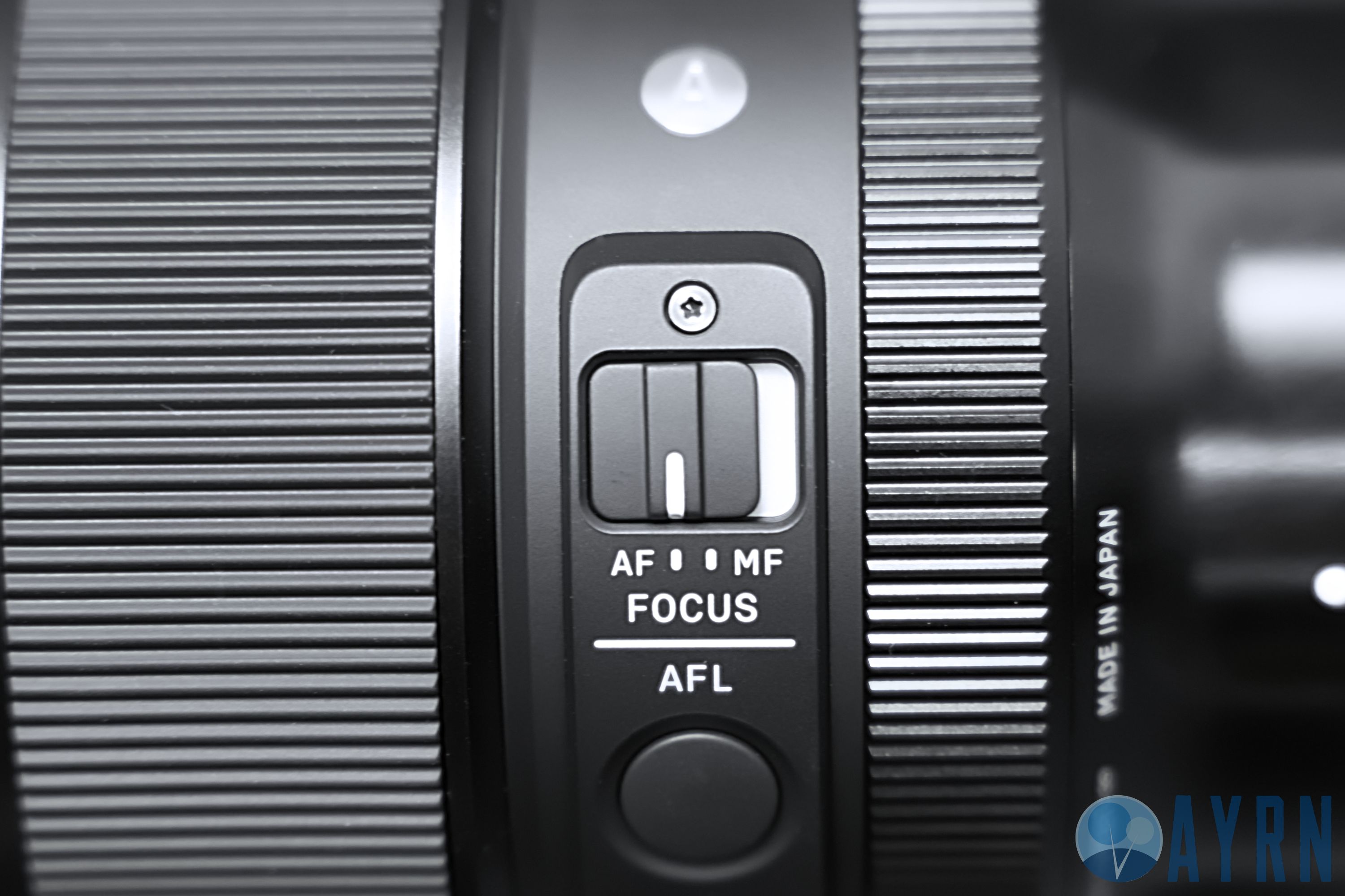 Sigma 85mm DN AF/MF - autofocus / manual focus switch