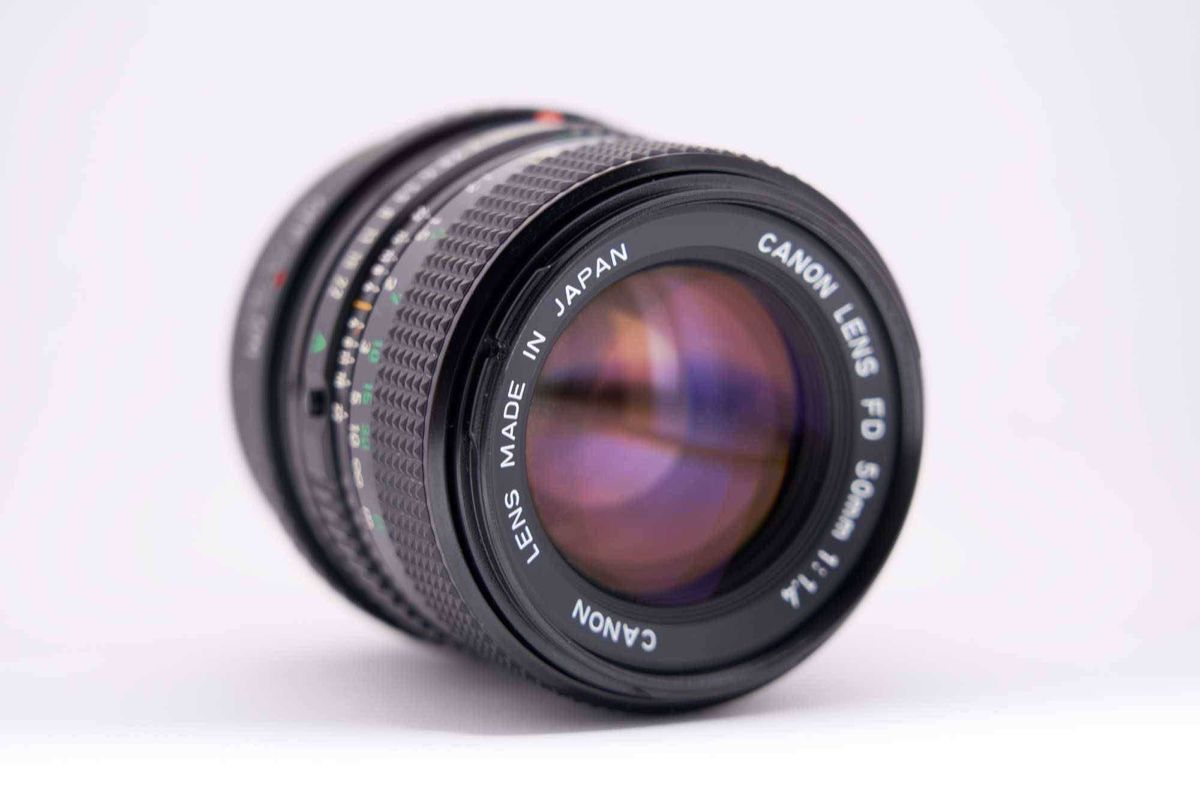 Canon 50mm f/1.4 FD Mount Lens