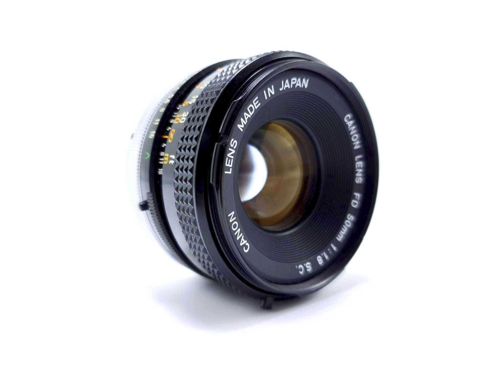 canon 50mm lens 1.8